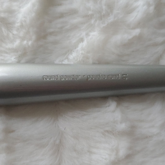 𝅺sephora #41 Round Powder Brush - Picture 3 of 3